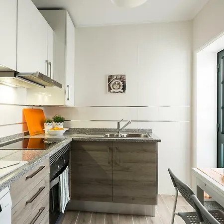 Train Flat Apartment *
