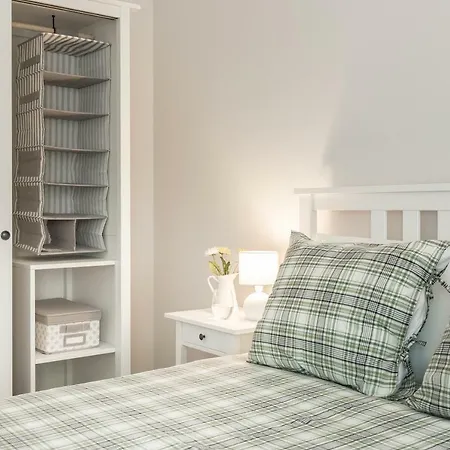 Train Flat Apartment *